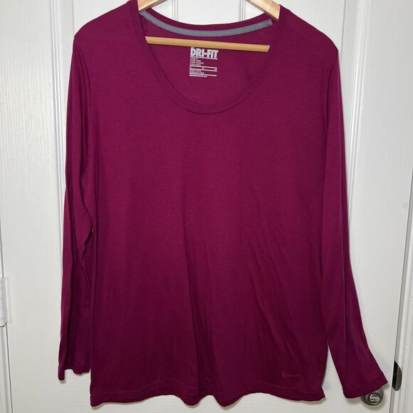 Nike Dri-Fit Women's XL Loose Fit Long Sleeve Shirt Magenta Round Neck - Picture 1 of 10